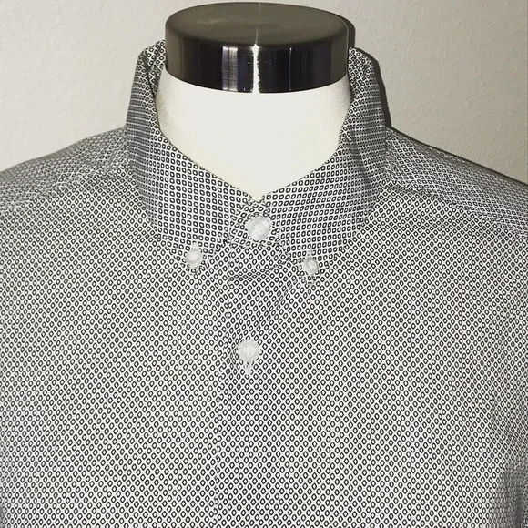 Kenneth Cole Reaction Casual Short Sleeve Shirt  L - Picture 2 of 4
